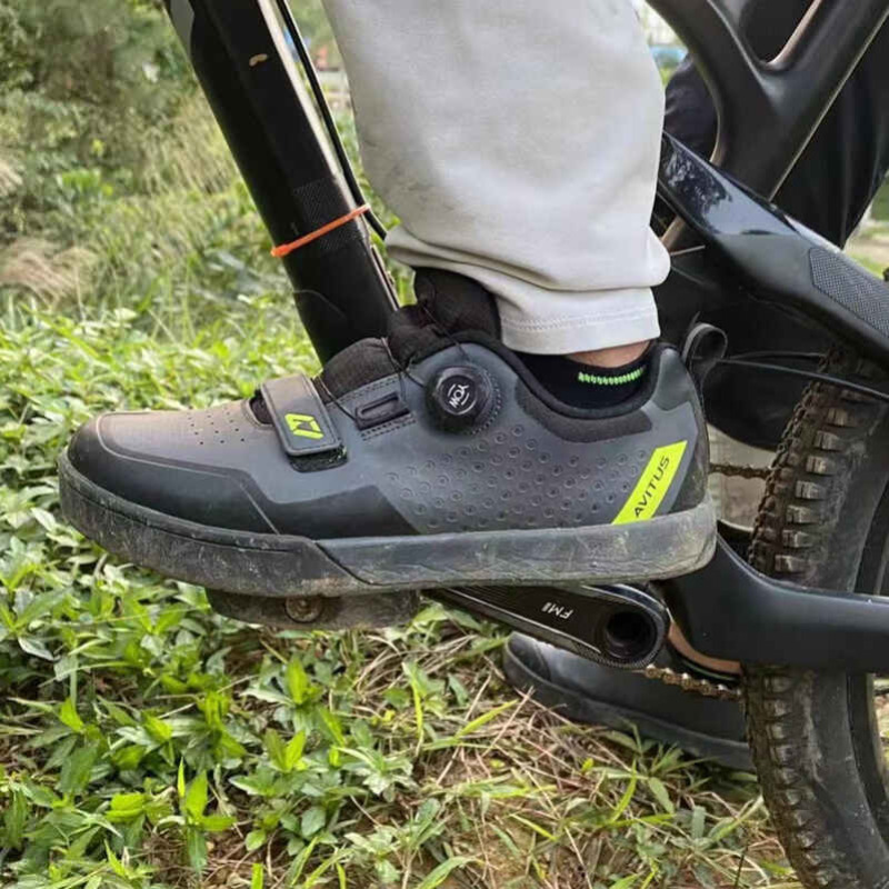 Commuting On Mountain Bike - AVITUS Scarpe da mountain bike Zapatillas